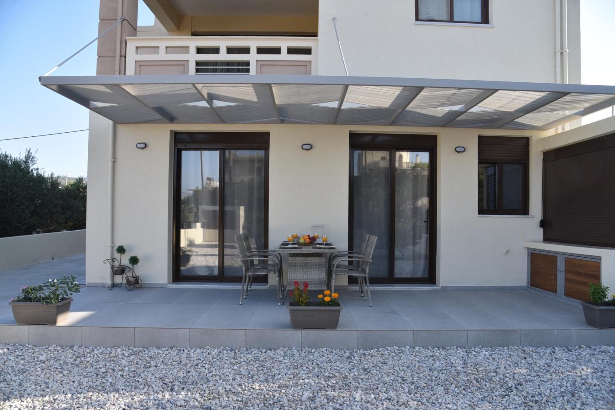Pirgos Deluxe Apartment - Private Parking Kissamos Luaran gambar